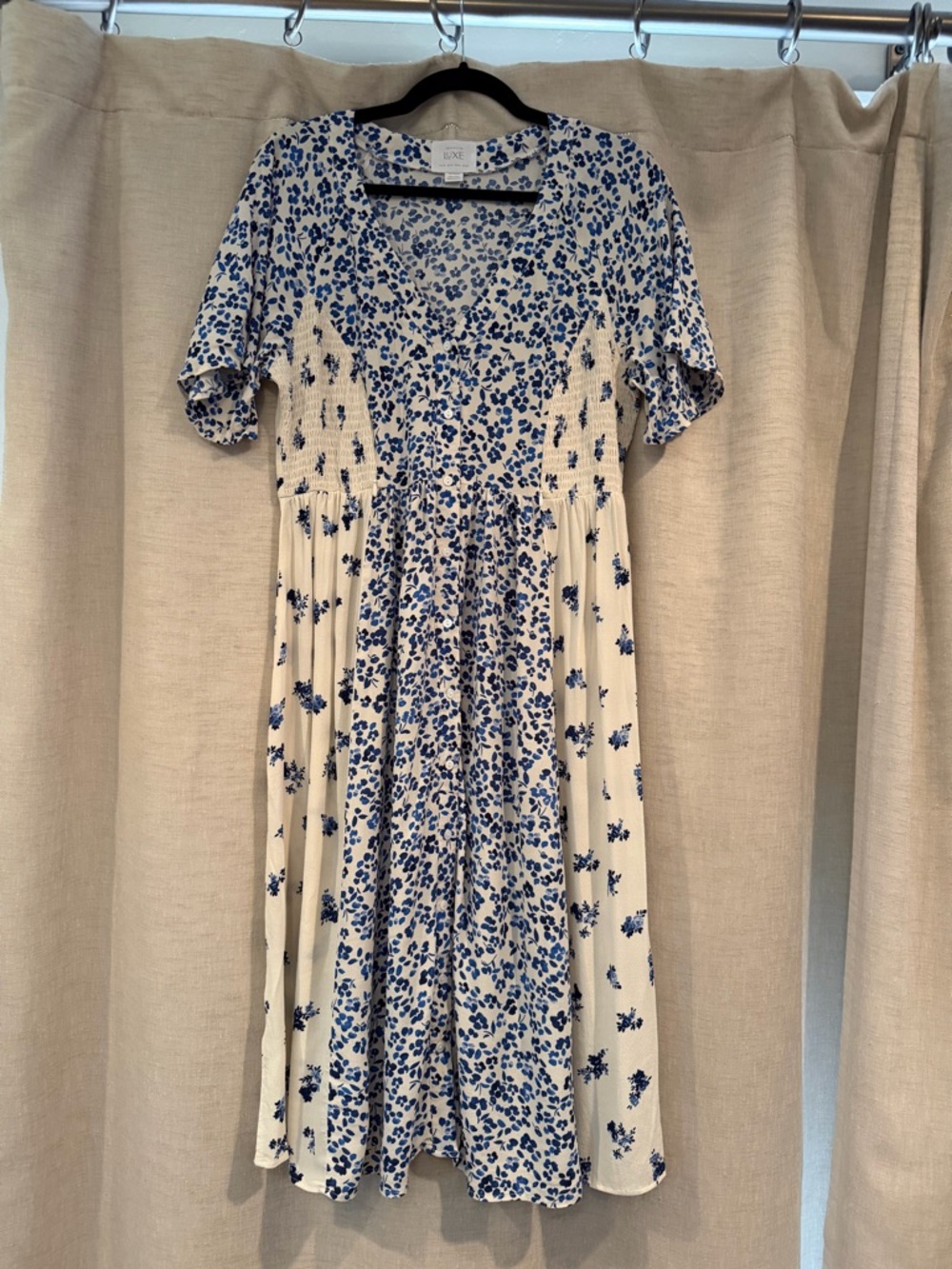 Seraphine Luxe Maternity - White and Blue Floral Wrap Midi Dress - Picture 2 of 4